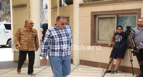 بالصور.. الخطيب ووزير الرياضة يتقدمون جنازة عبدالرحيم محمد